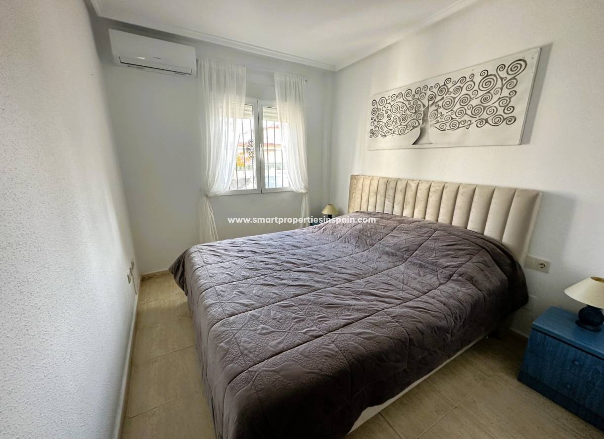 Wederverkoop - Townhouse - La Marina - Urbanización La Marina