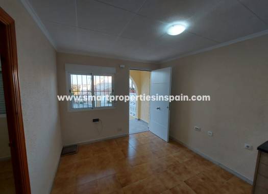 Wederverkoop - Townhouse - La Marina - Urbanización La Marina