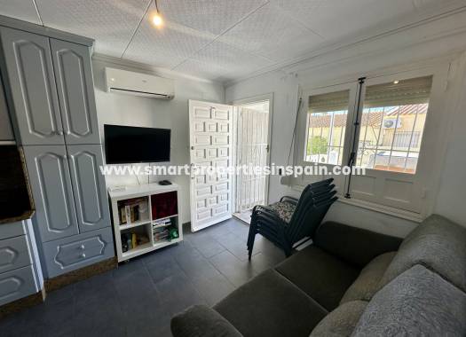 Wederverkoop - Townhouse - La Marina - Urbanización La Marina