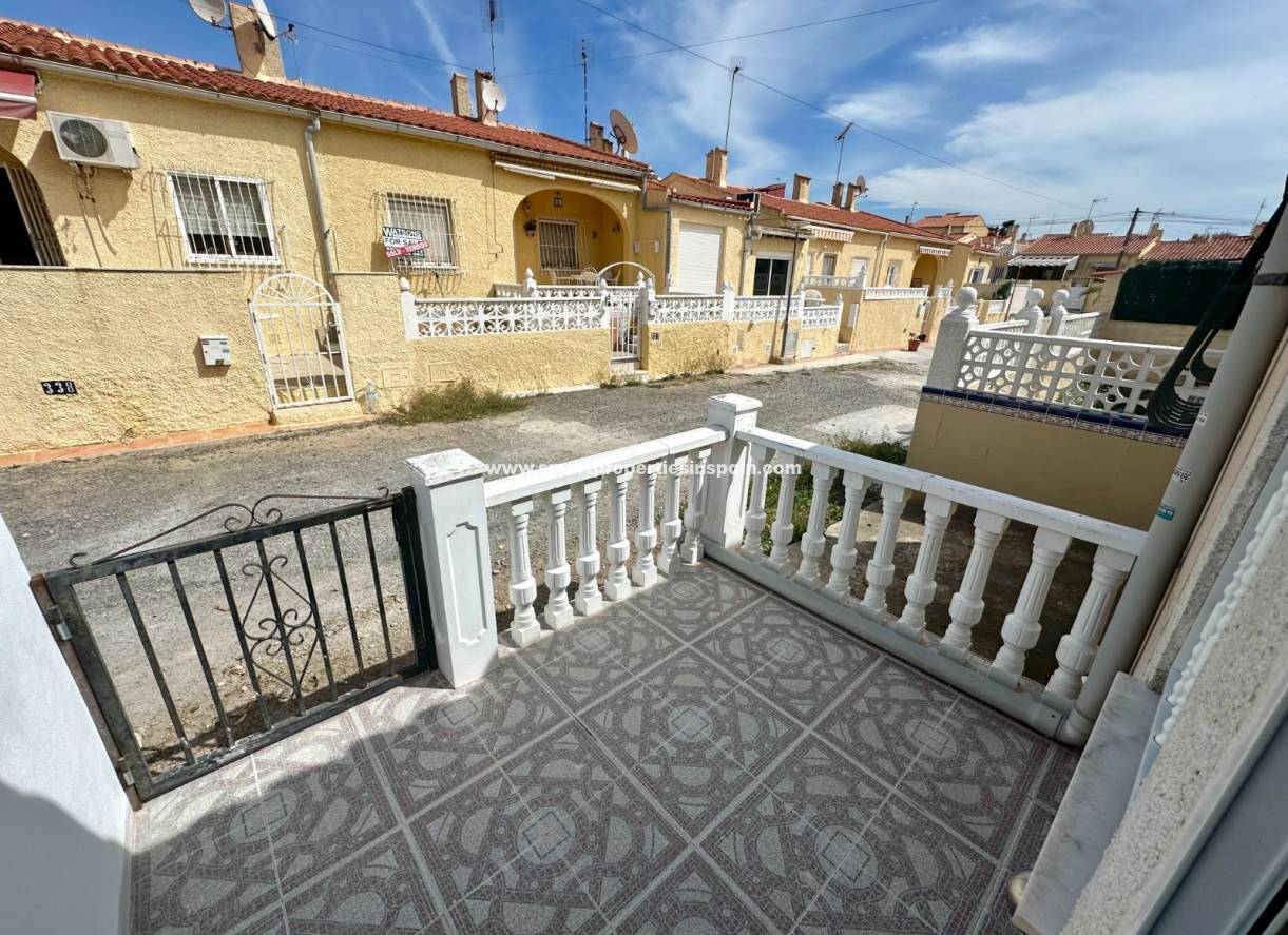 Wederverkoop - Townhouse - La Marina - Urbanización La Marina