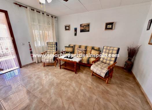 Wederverkoop - Townhouse - La Marina - Urbanización La Marina