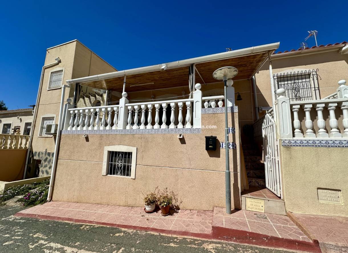 Wederverkoop - Townhouse - La Marina - Urbanización La Marina