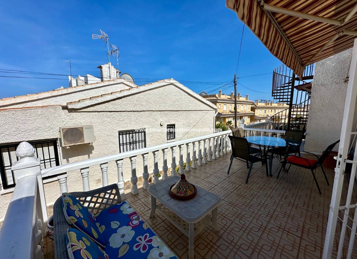 Wederverkoop - Townhouse - La Marina - Urbanización La Marina