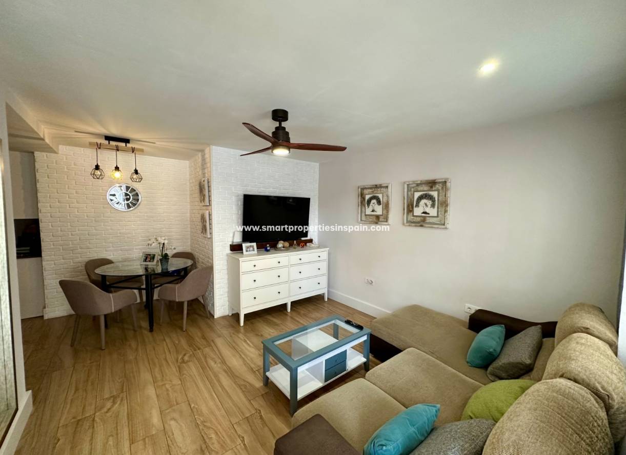 Wederverkoop - Townhouse - La Marina - Urbanización La Marina