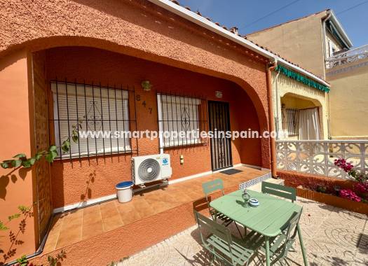Wederverkoop - Townhouse - La Marina - Urbanización La Marina