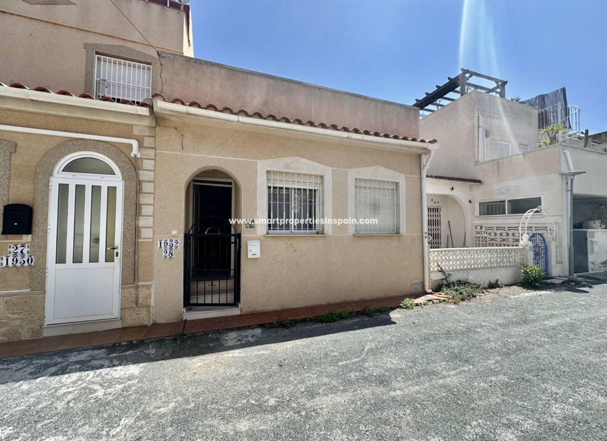 Wederverkoop - Townhouse - La Marina - Urbanización La Marina