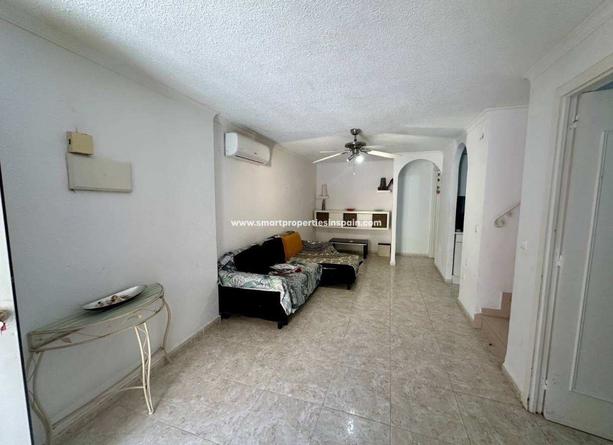 Wederverkoop - Townhouse - La Marina - Urbanización La Marina