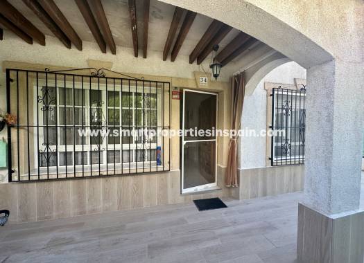 Wederverkoop - Townhouse - La Marina - Urbanización La Marina