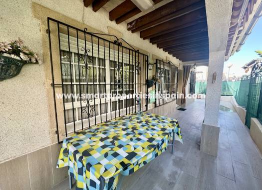 Wederverkoop - Townhouse - La Marina - Urbanización La Marina