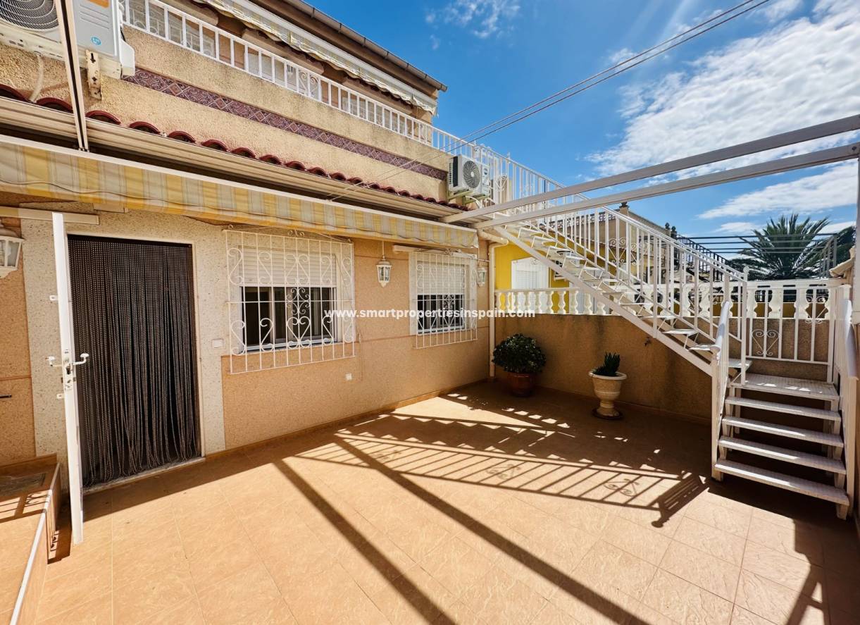 Wederverkoop - Townhouse - La Marina - Urbanización La Marina