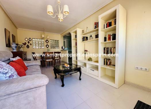 Wederverkoop - Townhouse - La Marina - Urbanización La Marina