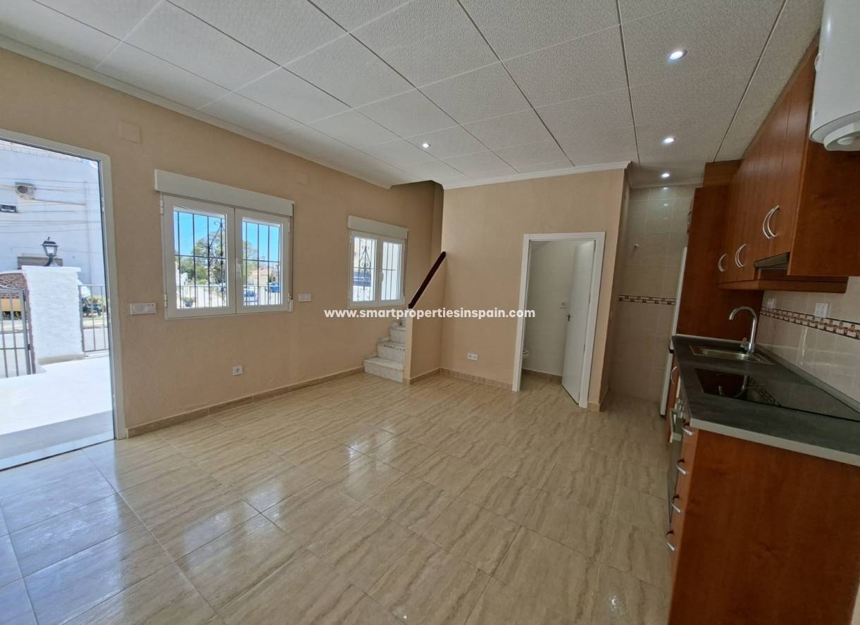 Wederverkoop - Townhouse - La Marina - Urbanización La Marina