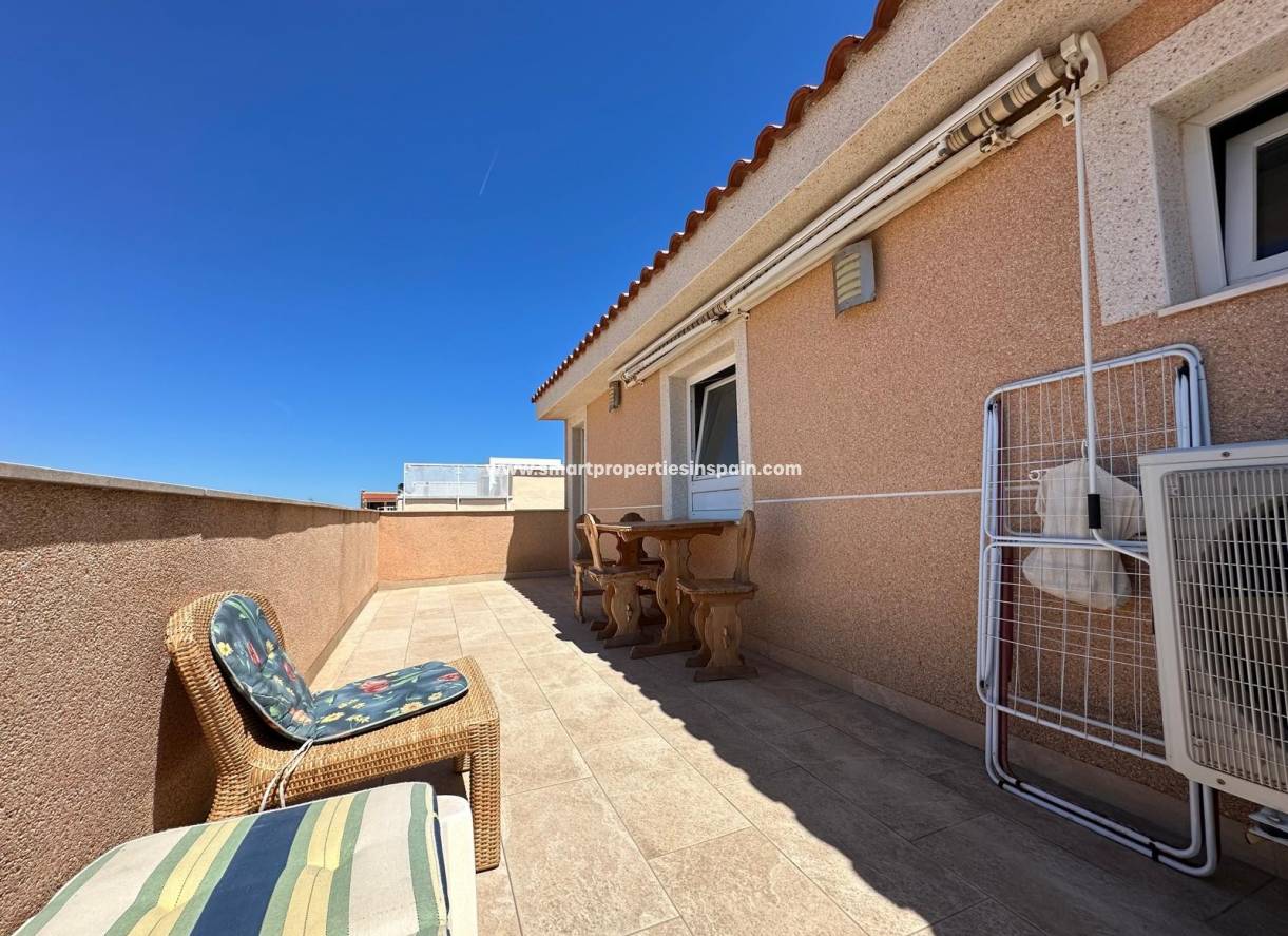Wederverkoop - Townhouse - La Marina - Urbanización La Marina