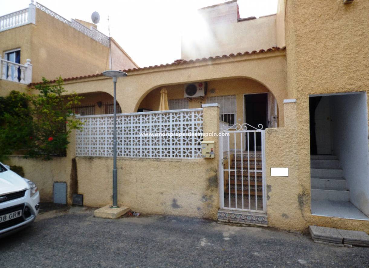 Wederverkoop - Townhouse - La Marina - Urbanización La Marina