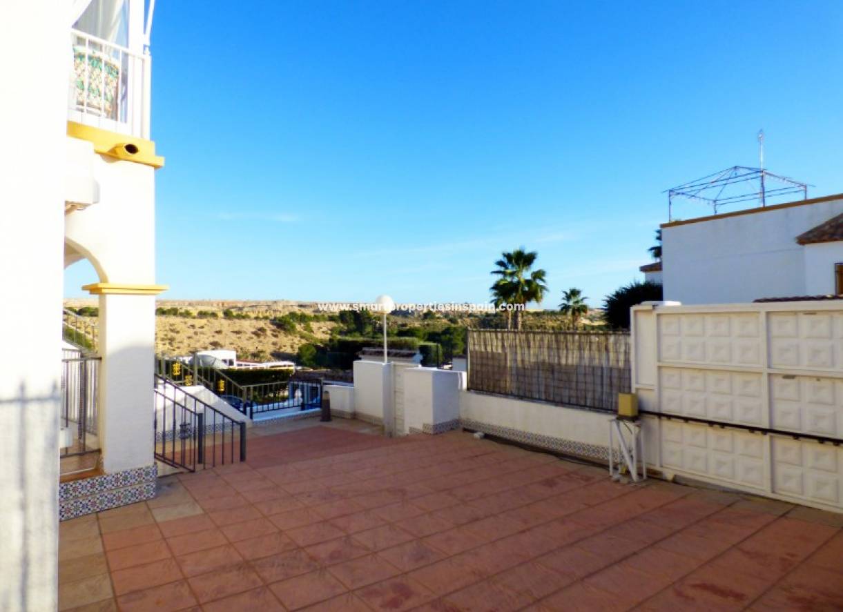 Wiederverkauf - Apartment - La Marina - Urbanización La Marina