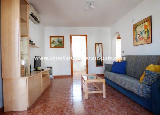 Wiederverkauf - Apartment - La Marina - Urbanización La Marina