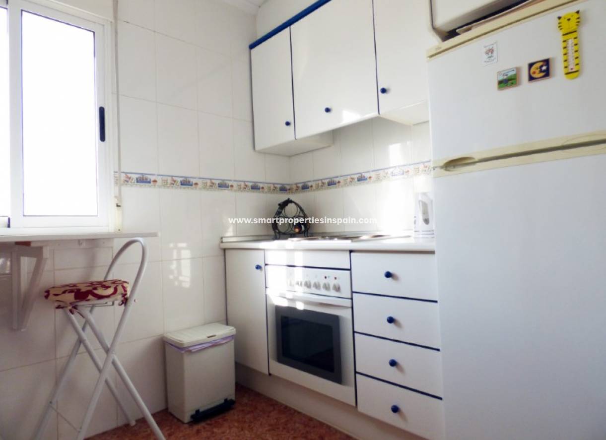 Wiederverkauf - Apartment - La Marina - Urbanización La Marina