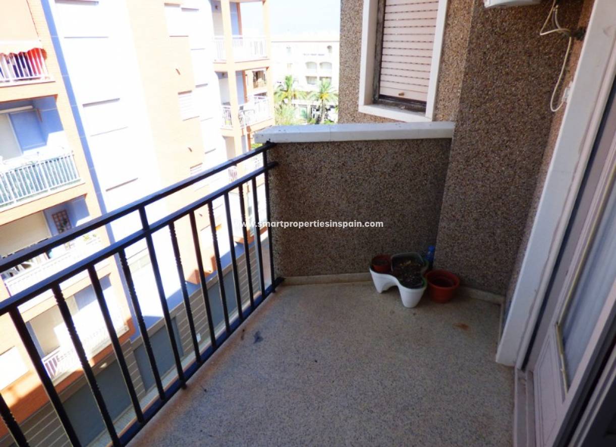 Wiederverkauf - Apartment - La Marina - Urbanización La Marina