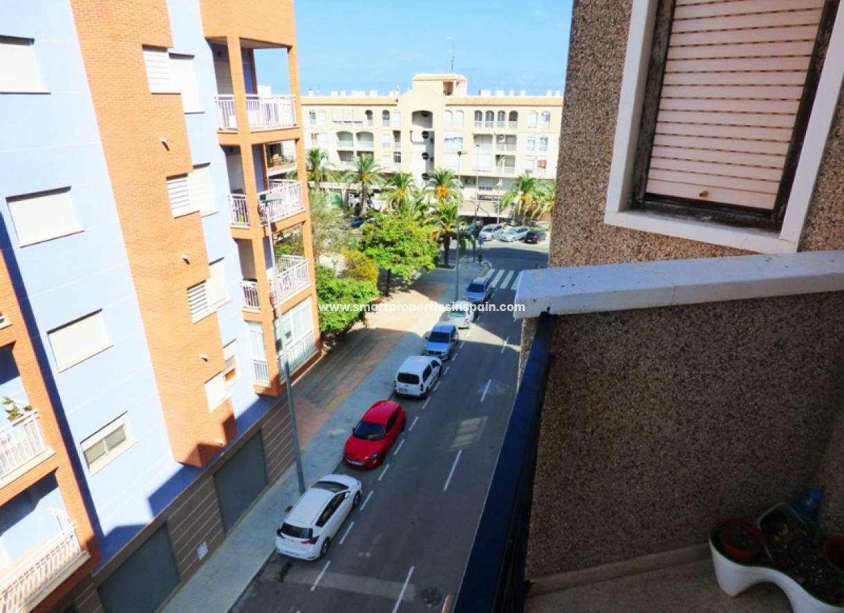 Wiederverkauf - Apartment - La Marina - Urbanización La Marina