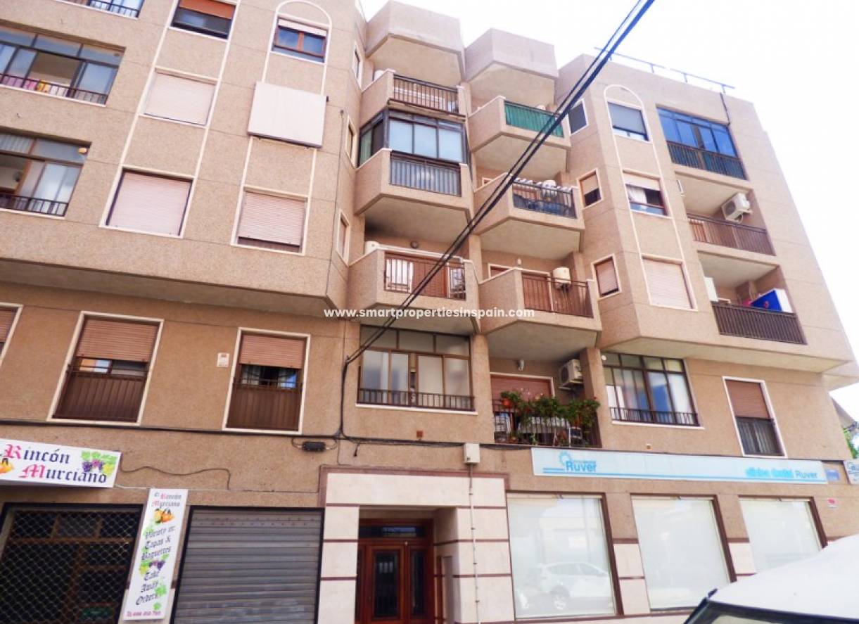 Wiederverkauf - Apartment - La Marina - Urbanización La Marina