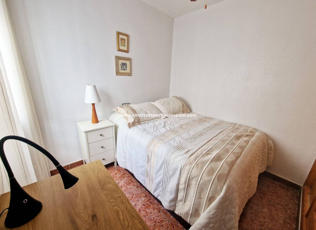 Wiederverkauf - Apartment - La Marina - Urbanización La Marina