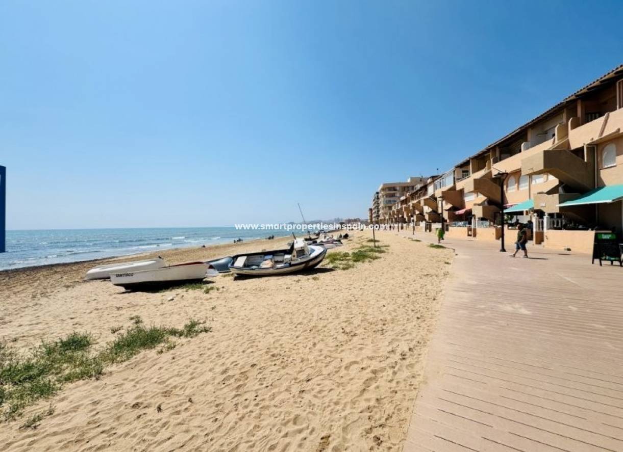 Wiederverkauf - Apartment - La Mata - Beach