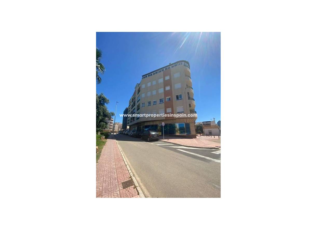Wiederverkauf - Apartment - La Mata