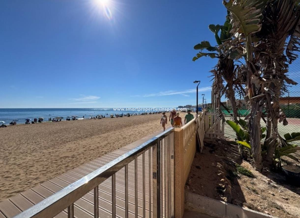 Wiederverkauf - Apartment - La Mata