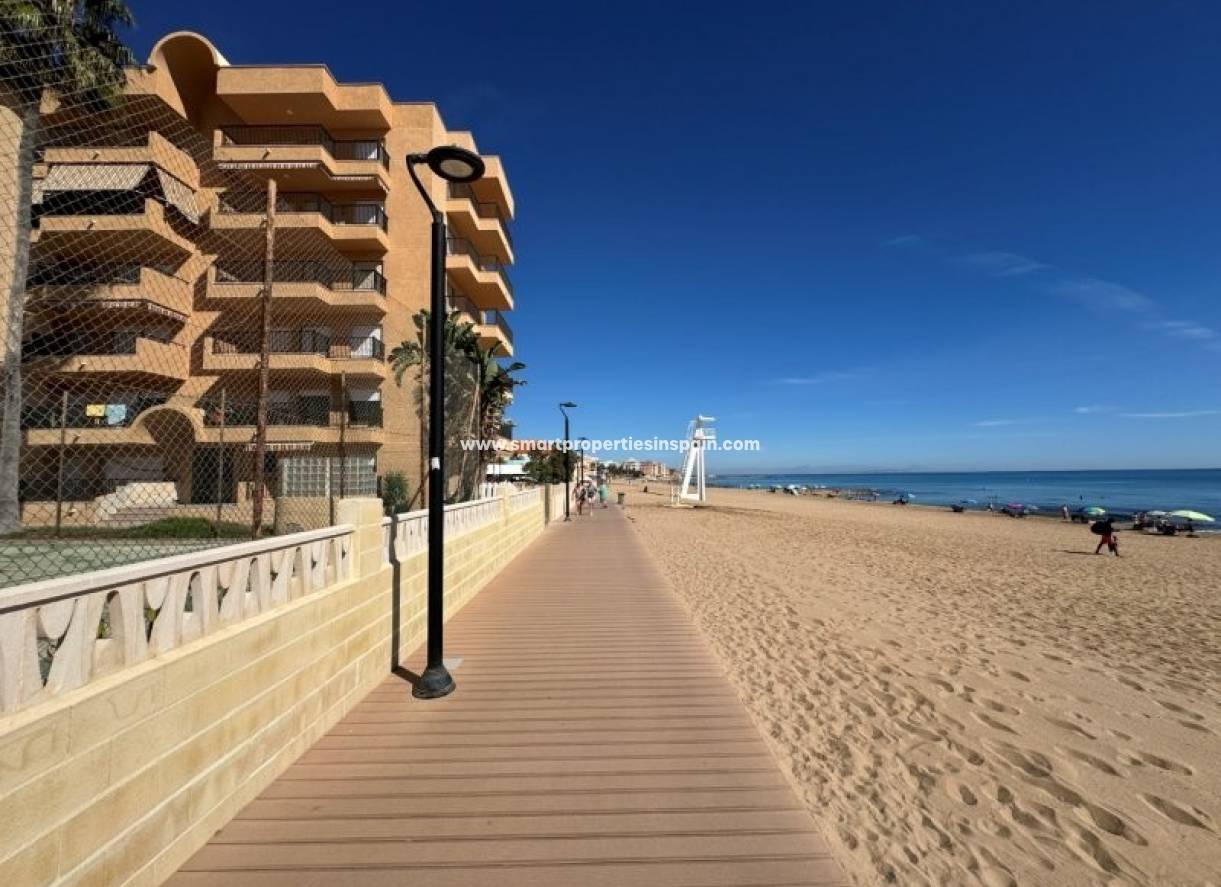 Wiederverkauf - Apartment - La Mata