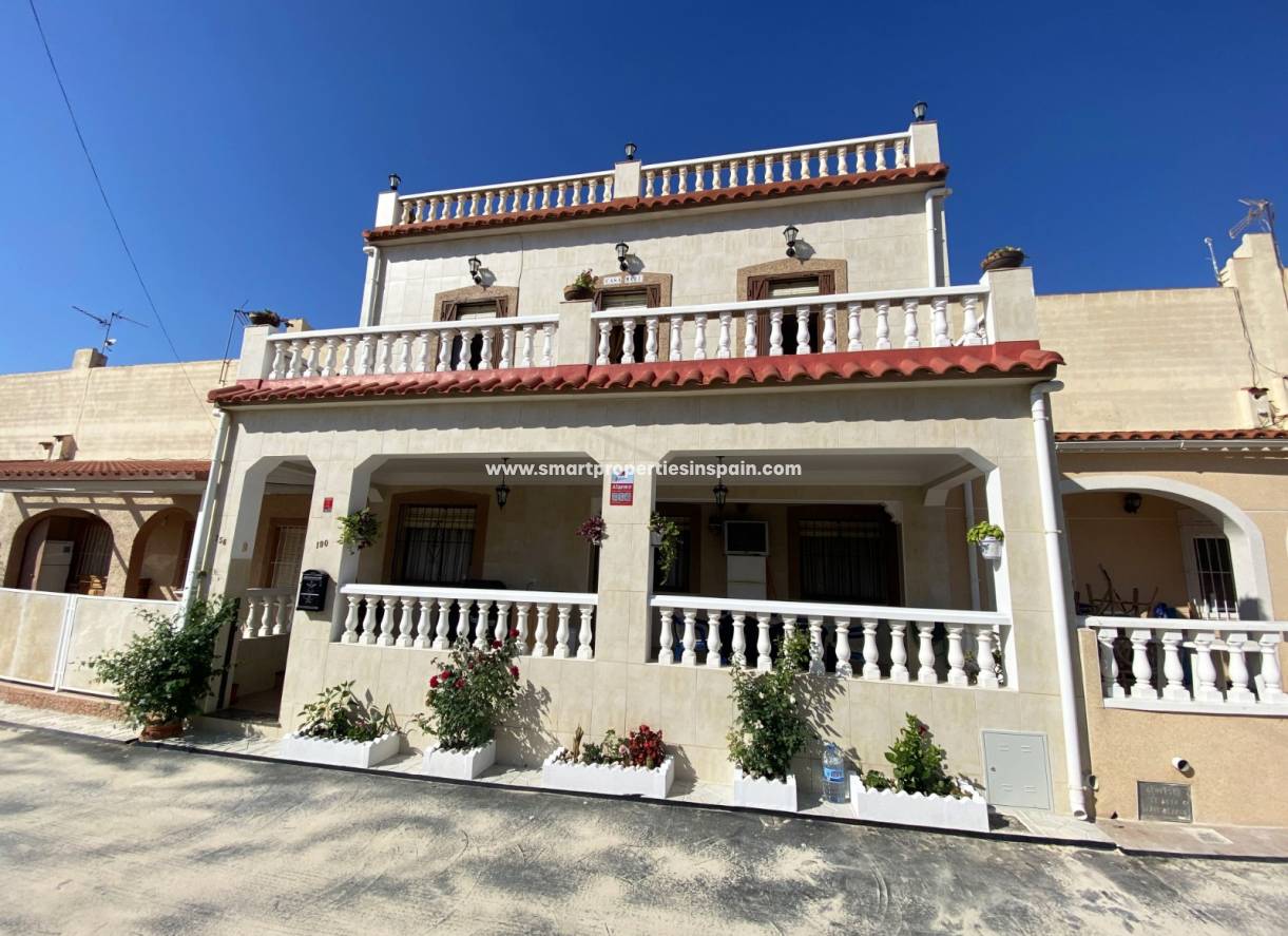 Wiederverkauf - Bungalow - La Marina - Urbanización La Marina