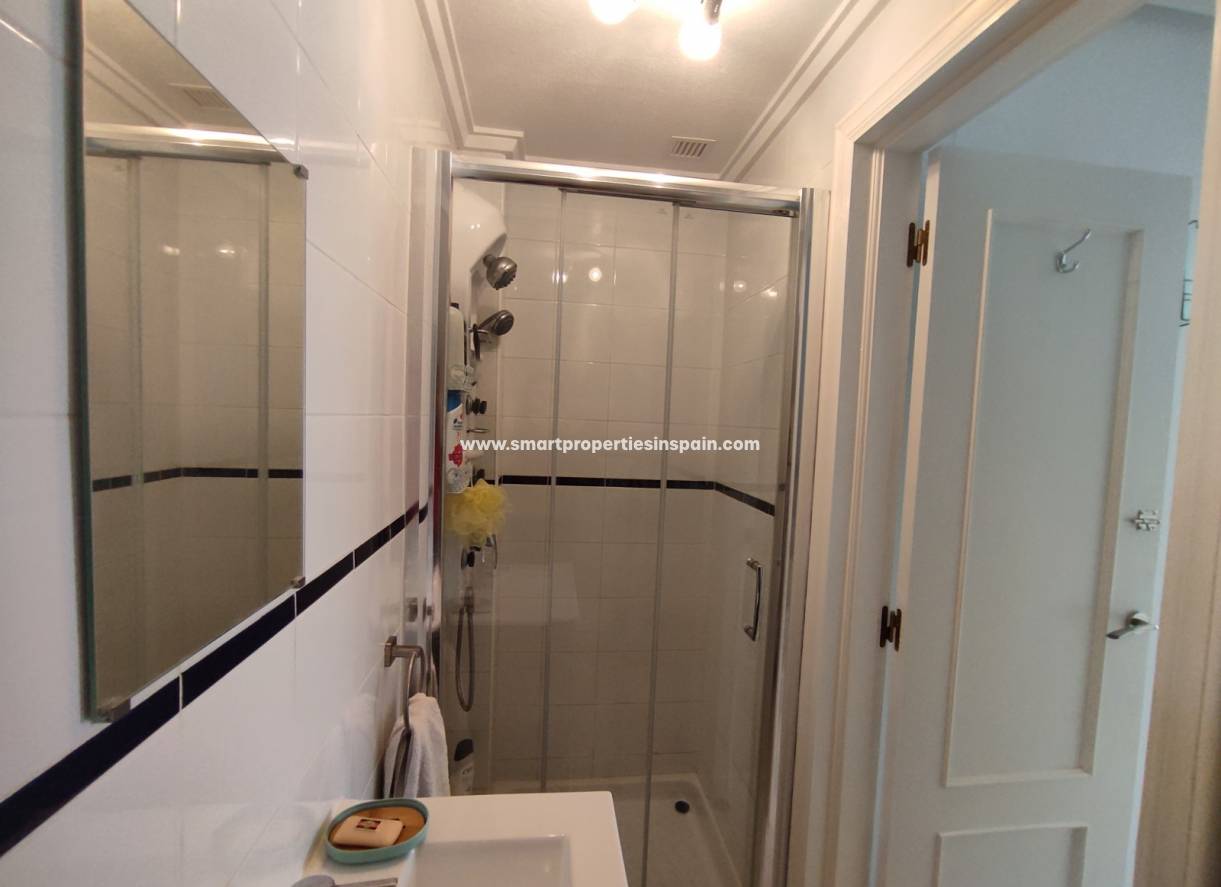 Wiederverkauf - Doppelhaushalfte - La Marina - Urbanización La Marina