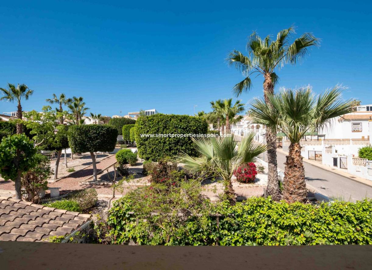 Wiederverkauf - Doppelhaushalfte - La Marina - Urbanización La Marina