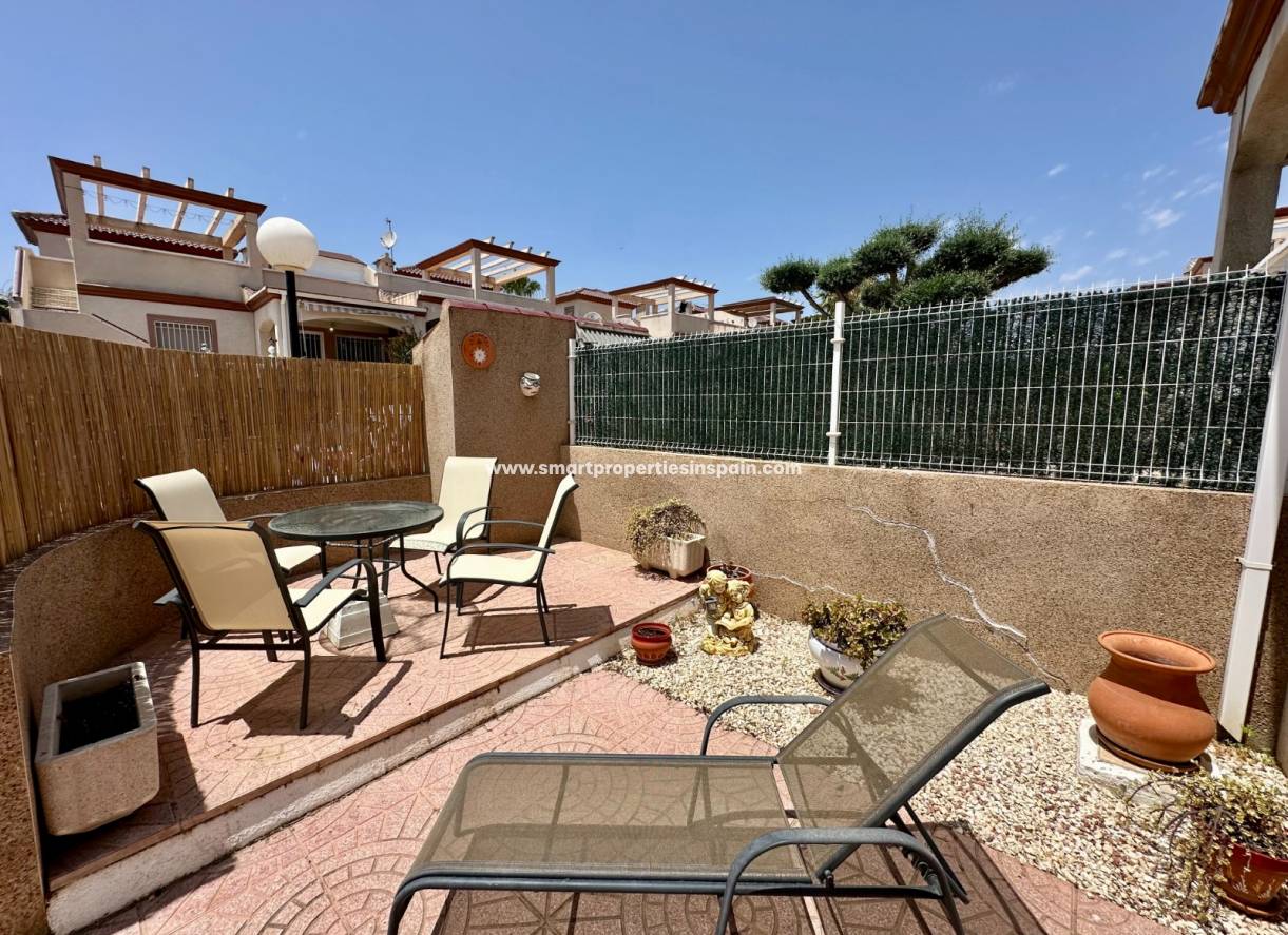 Wiederverkauf - Doppelhaushalfte - La Marina - Urbanización La Marina