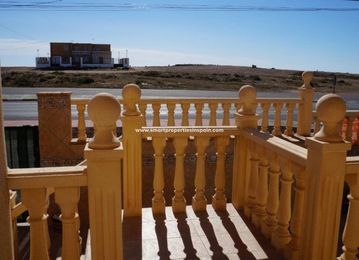 Wiederverkauf - Doppelhaushalfte - Torrevieja