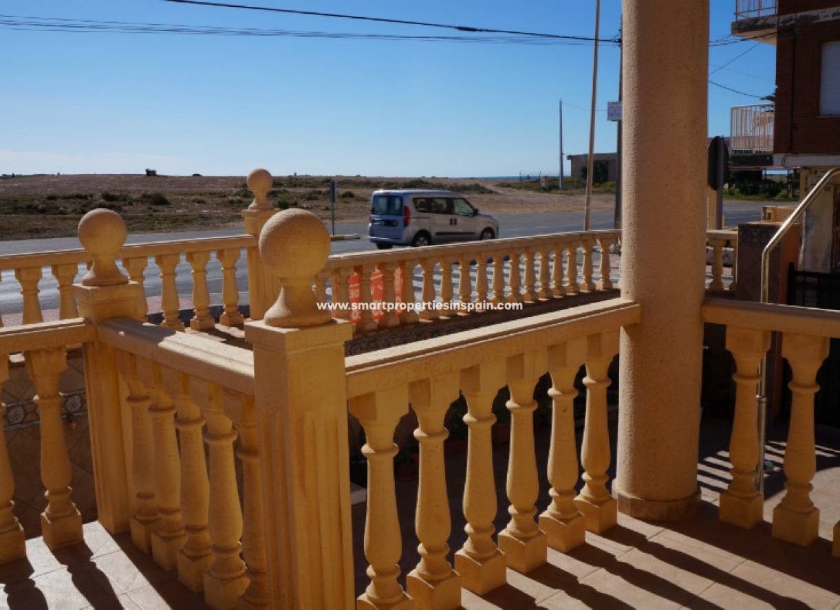 Wiederverkauf - Doppelhaushalfte - Torrevieja
