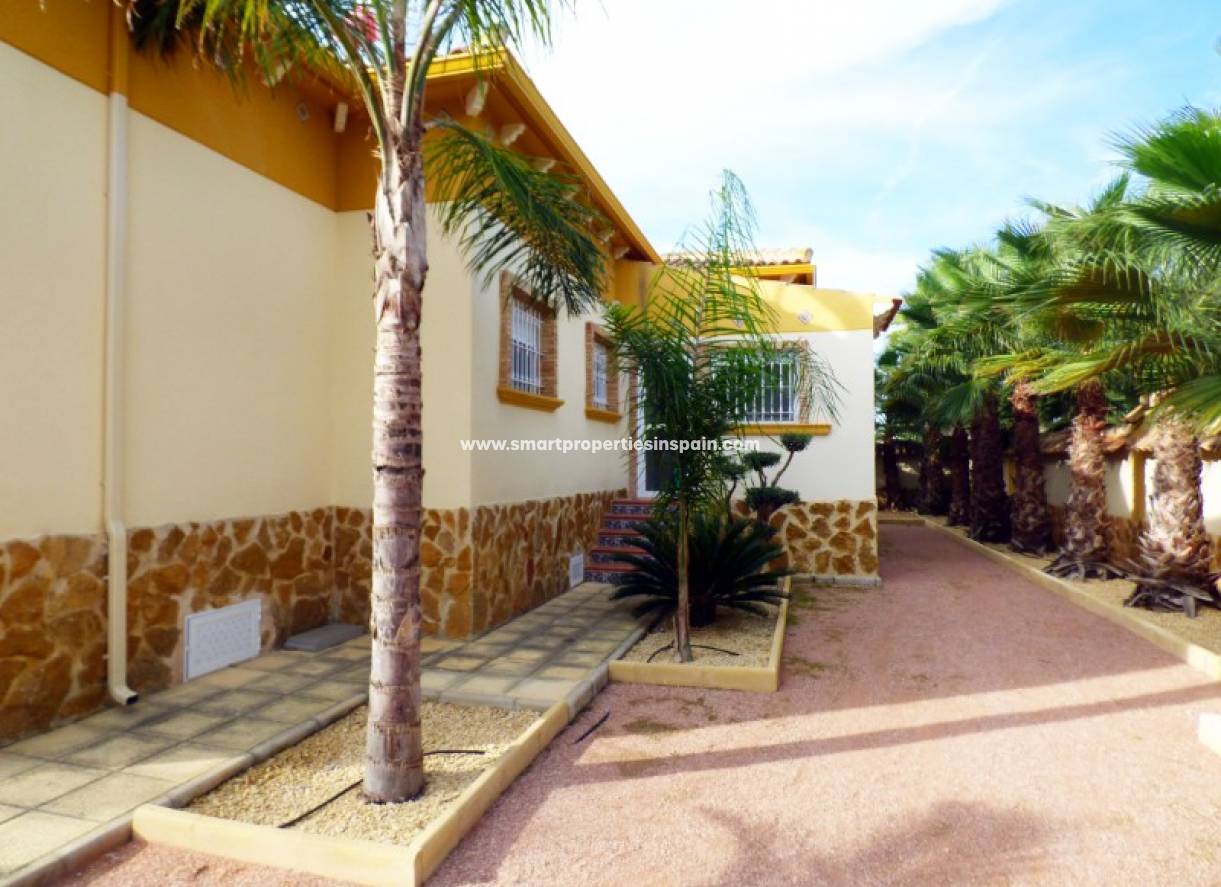 Wiederverkauf - Finca - Catral