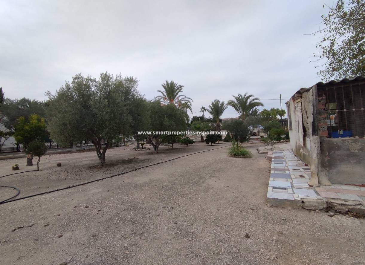 Wiederverkauf - Finca - Elche - Valverde