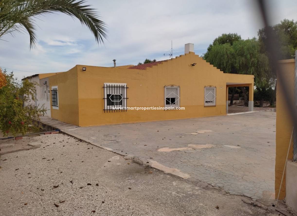 Wiederverkauf - Finca - Elche - Valverde