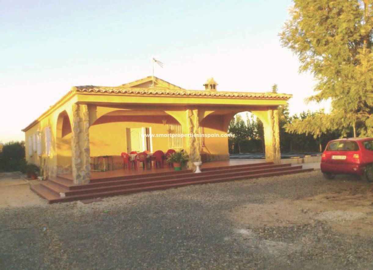 Wiederverkauf - Finca - Elche - Valverde