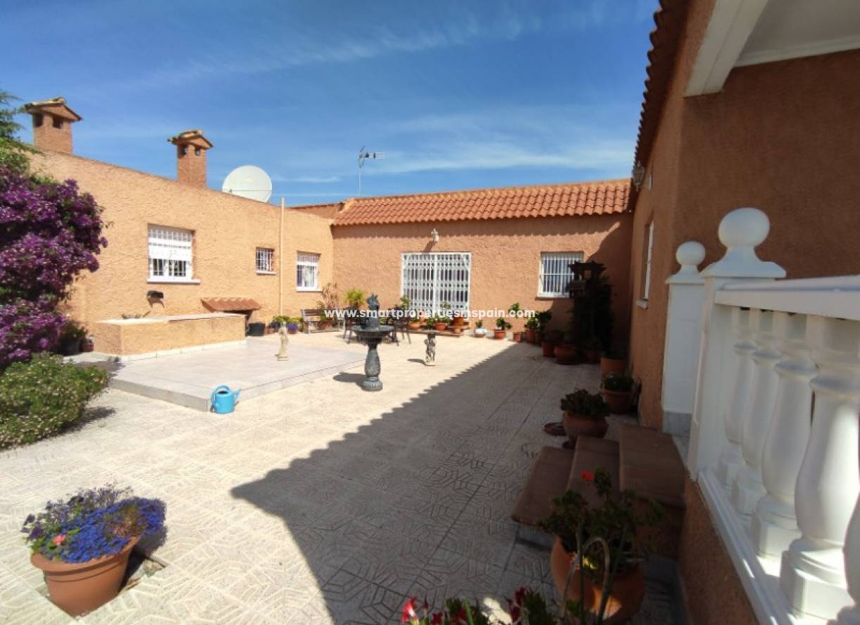 Wiederverkauf - Finca - Elche