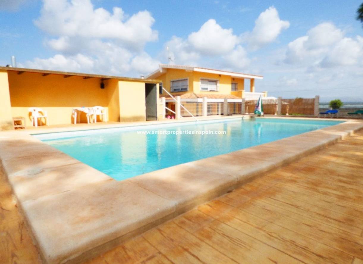 Wiederverkauf - Finca - La Marina - La Marina Village