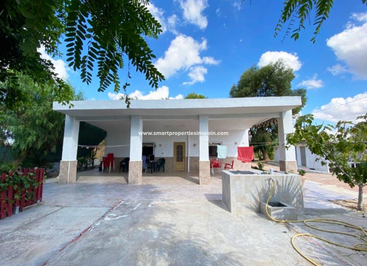 Wiederverkauf - Finca - La Marina - Urbanización La Marina