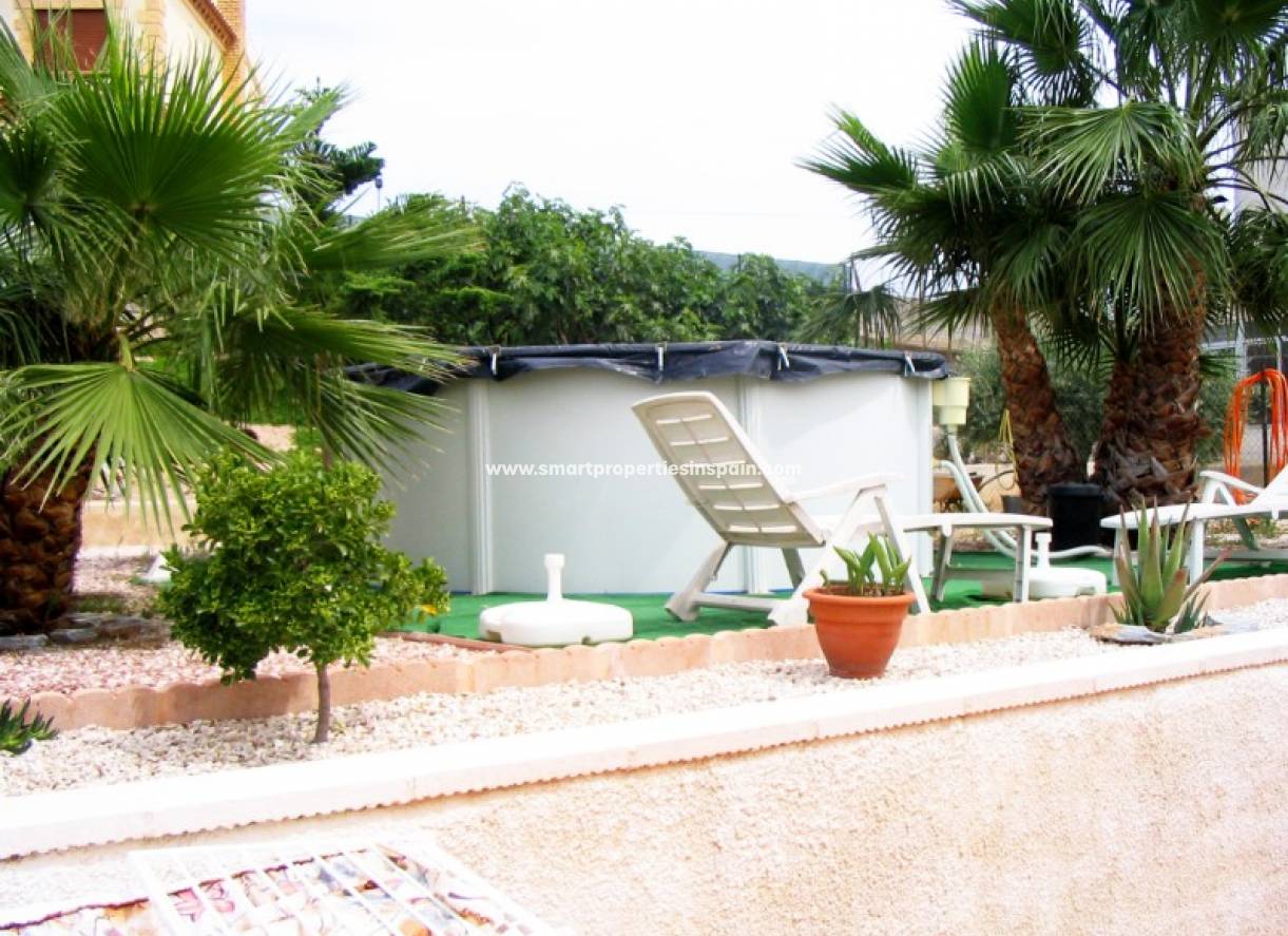 Wiederverkauf - Finca - La Marina - Urbanización La Marina