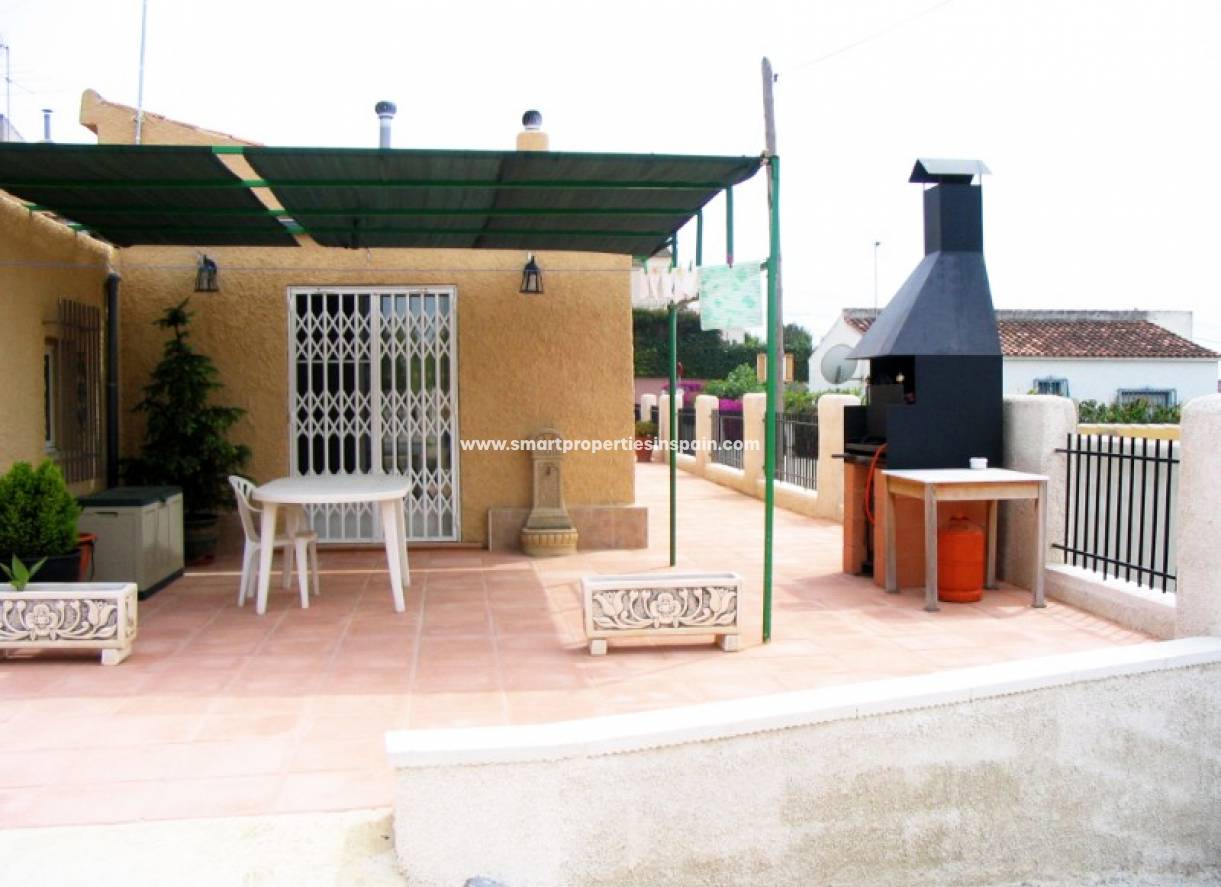 Wiederverkauf - Finca - La Marina - Urbanización La Marina