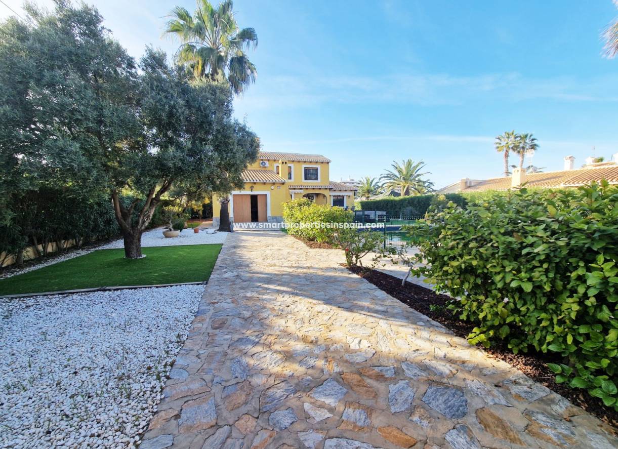 Wiederverkauf - Freistehendes Haus - Campoamor1 - Lomas de Cabo Roig