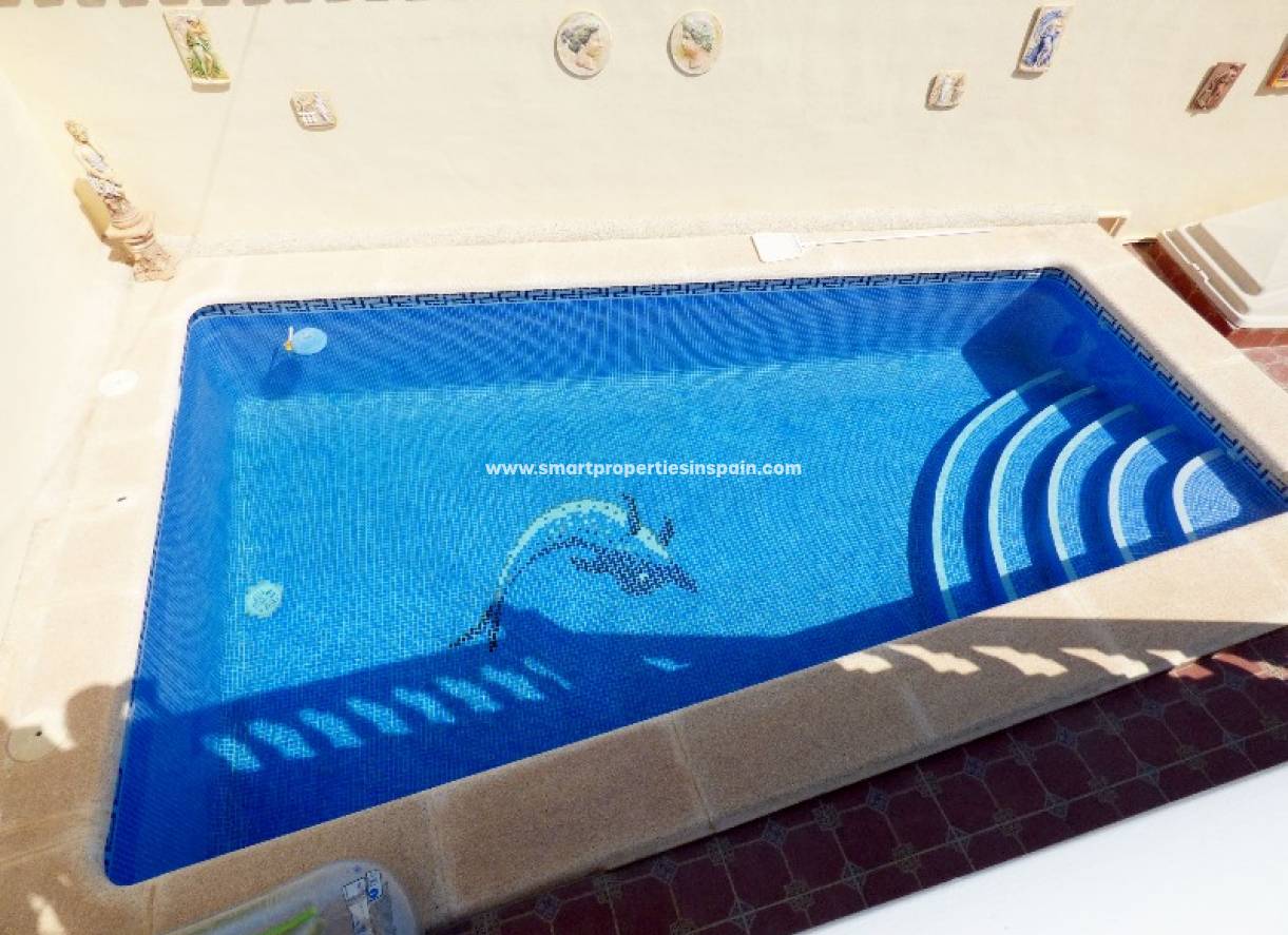 Wiederverkauf - Freistehendes Haus - La Marina - Urbanización La Marina