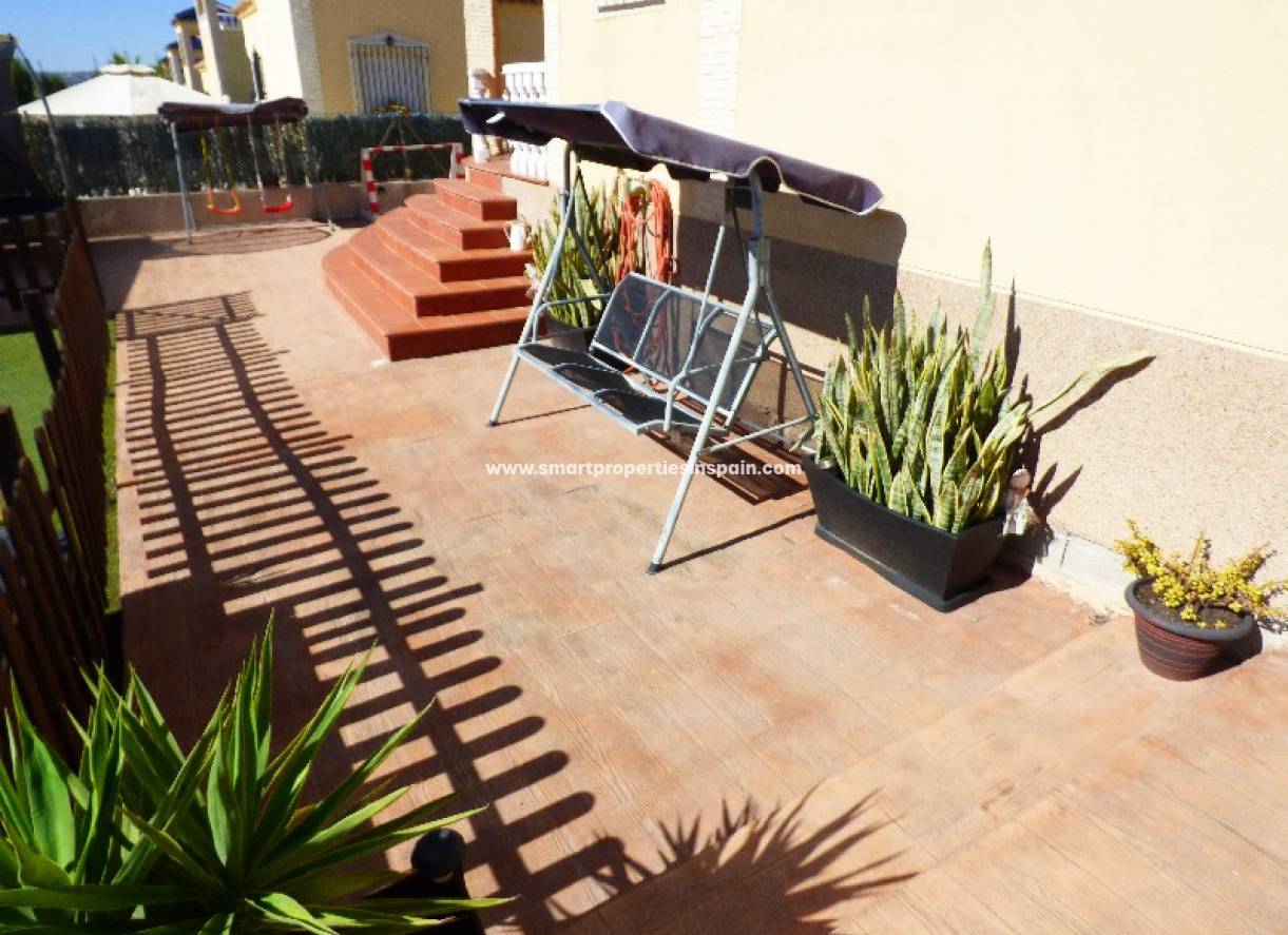 Wiederverkauf - Freistehendes Haus - La Marina - Urbanización La Marina