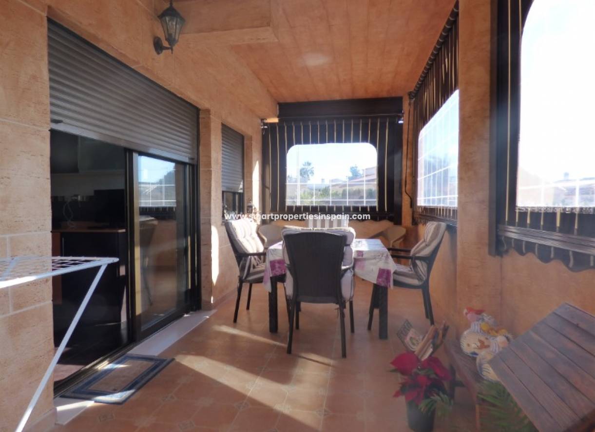 Wiederverkauf - Freistehendes Haus - La Marina - Urbanización La Marina
