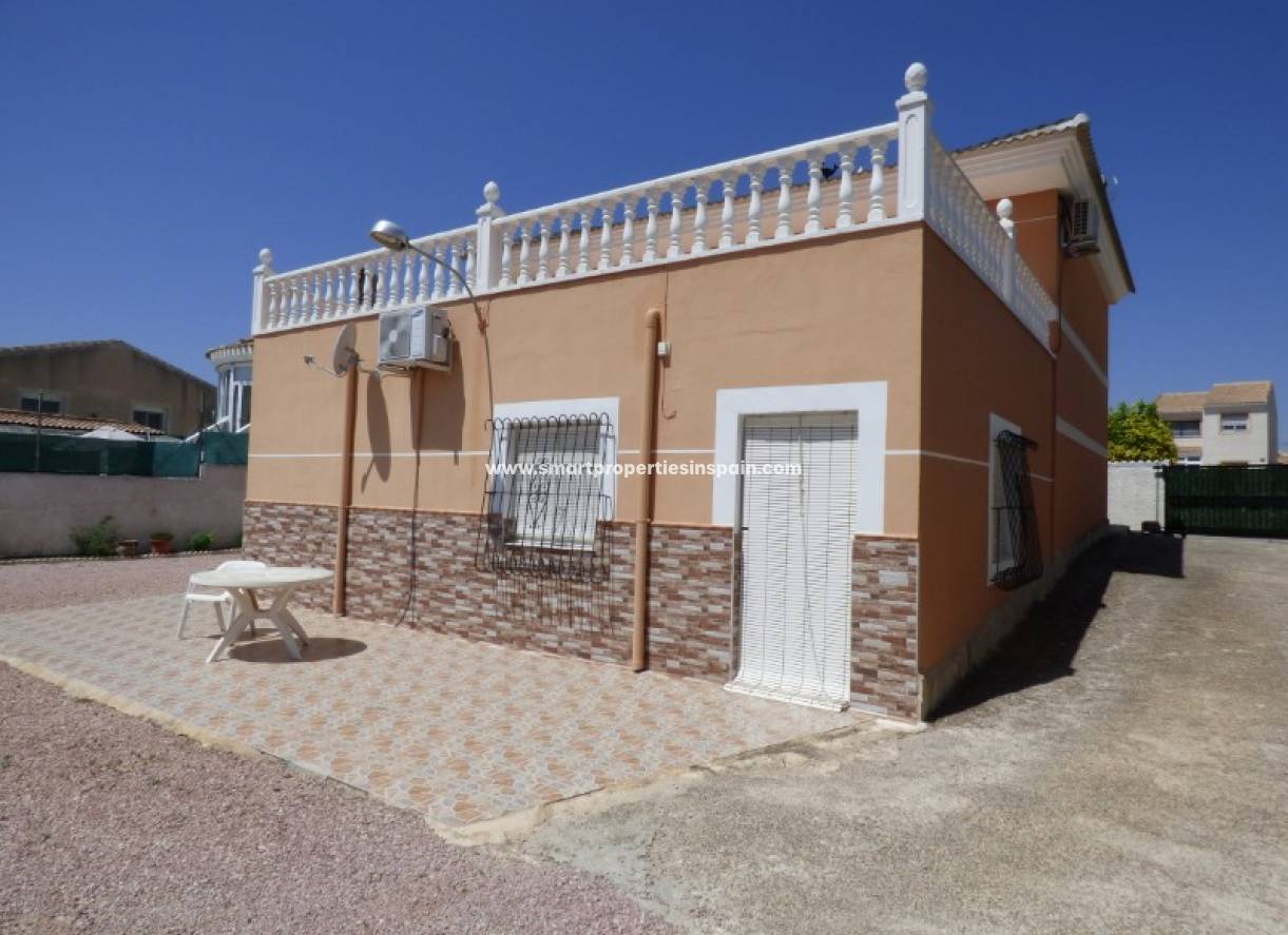 Wiederverkauf - Freistehendes Haus - La Marina - Urbanización La Marina