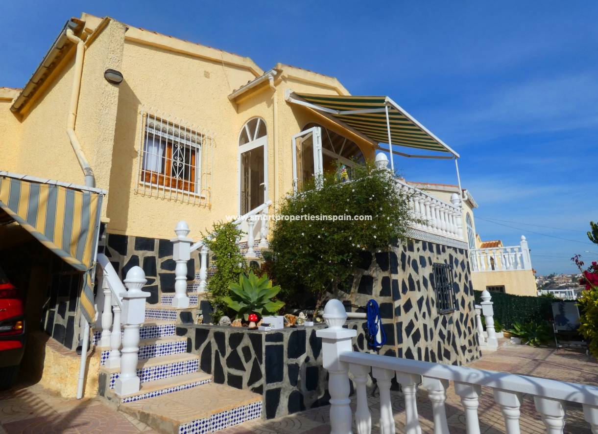 Wiederverkauf - Freistehendes Haus - La Marina - Urbanización La Marina